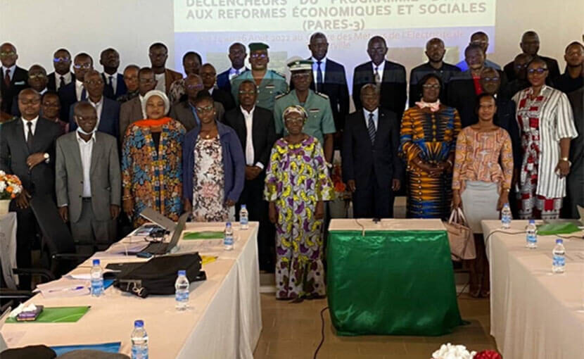 Atelier de Validation des éléments déclencheurs Du PARES 3 : Le Ministre Bouaké Fofana a ouvert les travaux